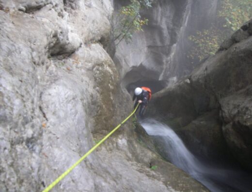 Canyoning in Deos canyon, Metsovo (Active Nature)