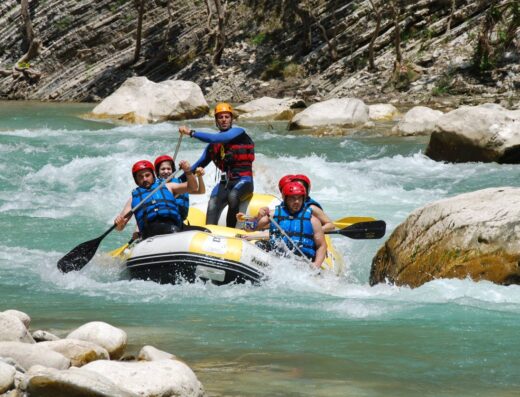 Rafting on the Arachthos river, Tzoumerka (Active Nature)