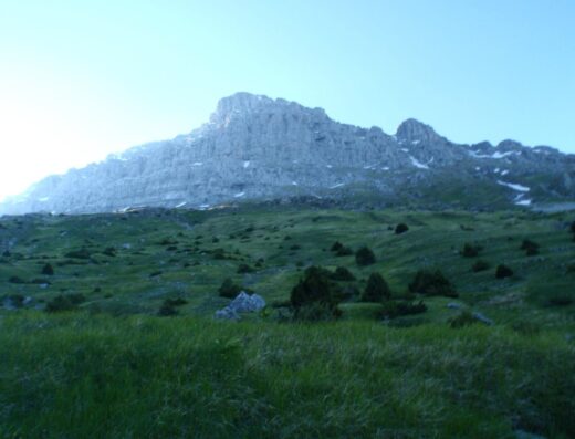 Hiking to Drakolimni, Mount Tymfi (Active Nature)